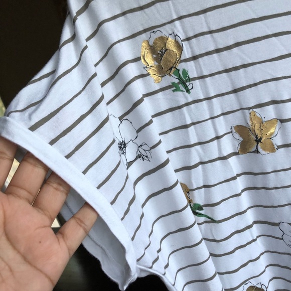 Apt.9 Stripes T Shirt Size XL - Picture 2 of 5